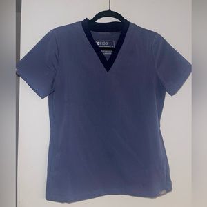 Wearfigs Oran Slim Scrub Top Size XSmall in Space Navy Color